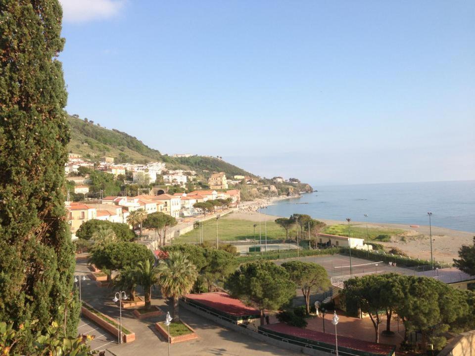 B&B Il Faro Cittadella del Capo Exteriör bild